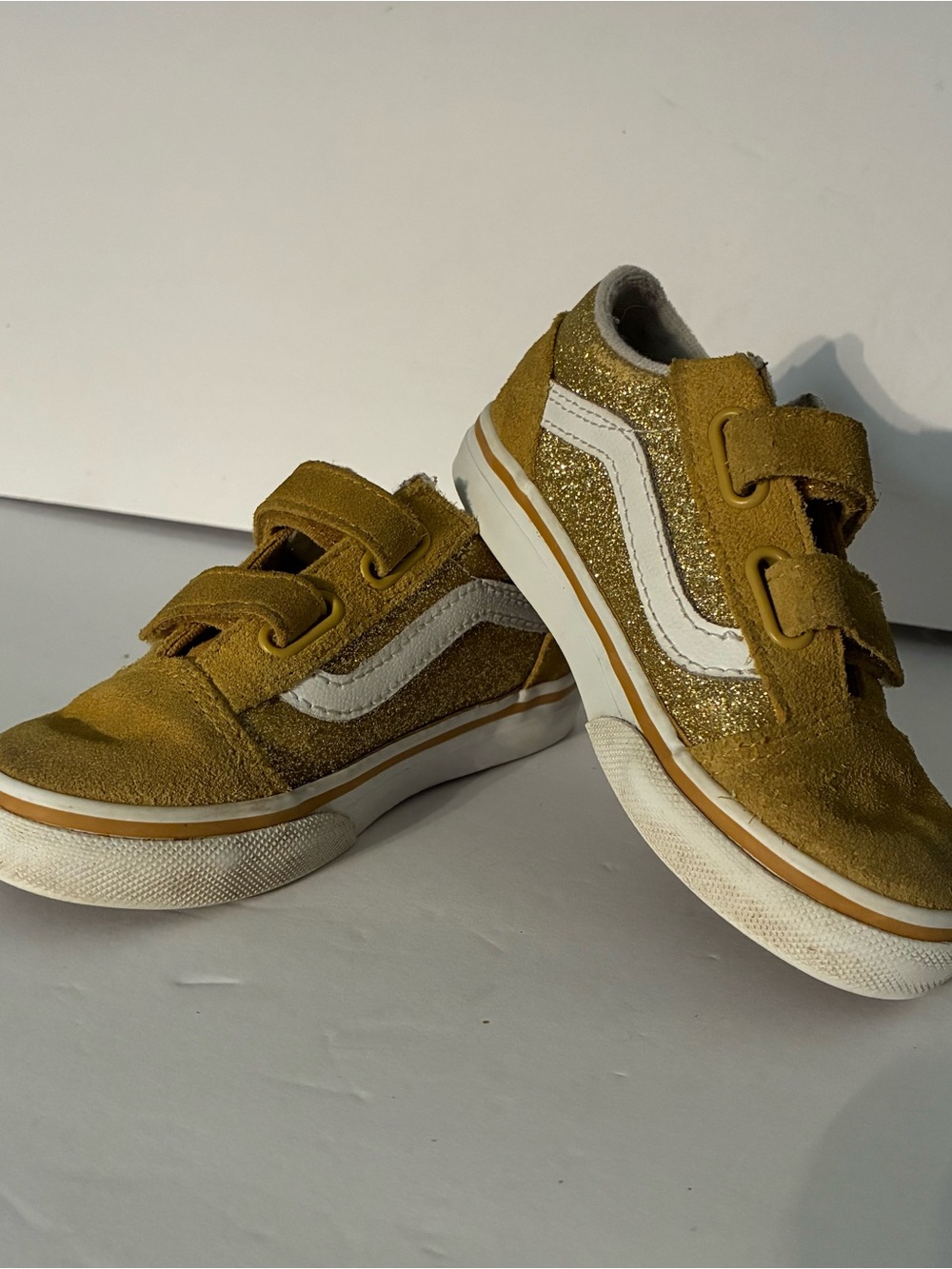 Vans Toddler Glitter Velcro Skate Sneakers Gold Size 8.5